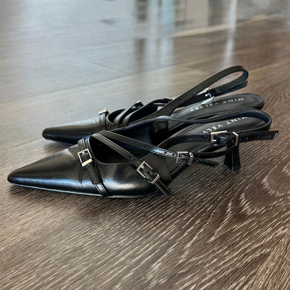 Black Pointed Slingback Heels with Straps - Picture 11 of 16